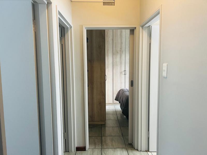 2 Bedroom Property for Sale in Mossel Bay Western Cape